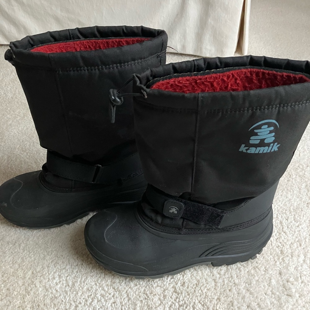 Kamik snow boots boys 7